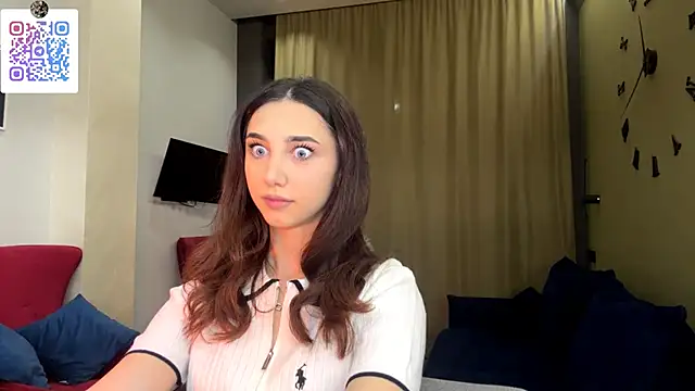 LinaMour online show from 01-13-26, 10:15