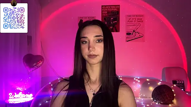 LinaMour online show from 04-25-26, 10:40