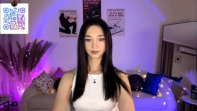 Snapshot of LinaMour chatting on 07-02-26, 10:27 LinaMour online show from 07-02-26, 10:27