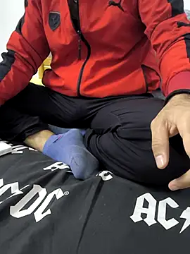 yazinyazin1 online show from 11-11-25, 10:43