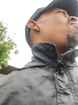 fitsexyman online show from 12-22-25, 05:59