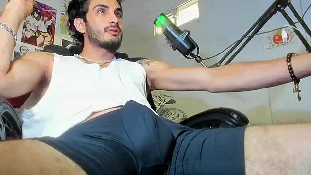 LovexJuxn  online show from 11-13-25, 03:22