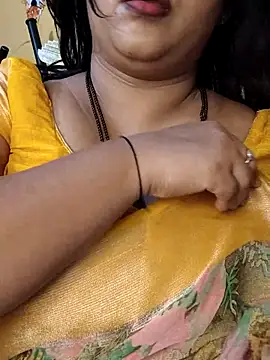 Angel0731 online show from 04-28-26, 10:48