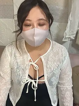 Snapshot of kotone_blossom_x chatting on 10-10-25, 12:04 kotone blossom x online show from 10-10-25, 12:04