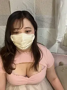 Snapshot of kotone_blossom_x chatting on 10-11-25, 03:50 kotone blossom x online show from 10-11-25, 03:50