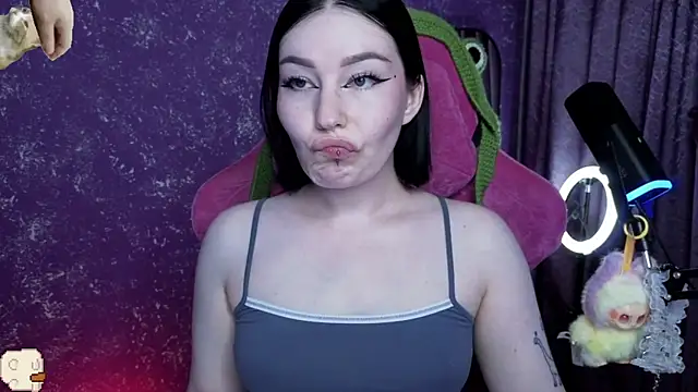 MargarettRose online show from 07-18-26, 05:06