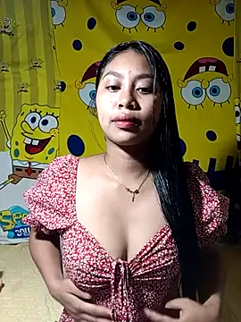 Snapshot of UrSweetAsianLady_02 chatting on 05-05-26, 01:46 UrSweetAsianLady 02 online show from 05-05-26, 01:46