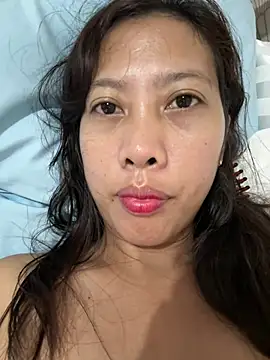 Snapshot of Ressythersty chatting on 02-24-26, 04:49 Ressythersty online show from 02-24-26, 04:49