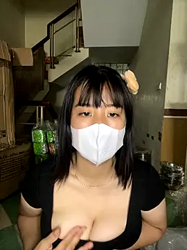 Snapshot of Dankun chatting on 09-17-25, 05:20 Dankun online show from 09-17-25, 05:20