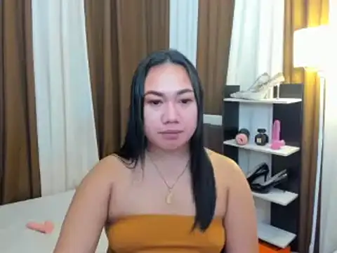 TsUncutKaren online show from 12-18-25, 05:08