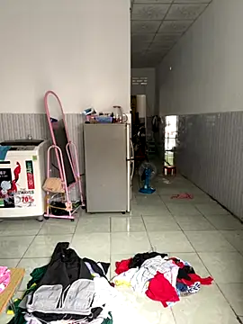 Tiffany-yy online show from 09-17-25, 06:26