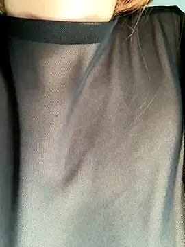 Tiffany-yy online show from 12-04-25, 04:44