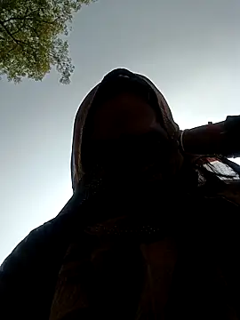 Jan 643 online show from 10-16-25, 06:36