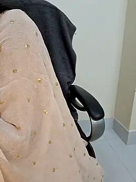 ariya-03 online show from 11-03-25, 04:47