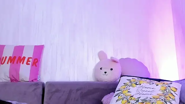 Snapshot of RileyNox chatting on 11-21-25, 09:24 RileyNox online show from 11-21-25, 09:24