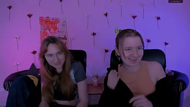 Snapshot of gloria_bubble chatting on 02-13-26, 08:05 gloria bubble online show from 02-13-26, 08:05