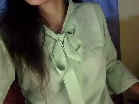 Snapshot of Neha_Sharma1 chatting on 09-13-25, 02:33 Neha Sharma1 online show from 09-13-25, 02:33