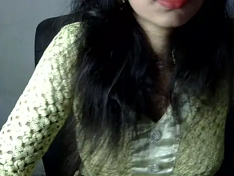 Snapshot of Neha_Sharma1 chatting on 10-03-25, 12:35 Neha Sharma1 online show from 10-03-25, 12:35