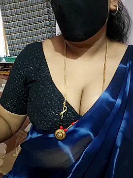 luci-queen online show from 04-22-26, 07:22