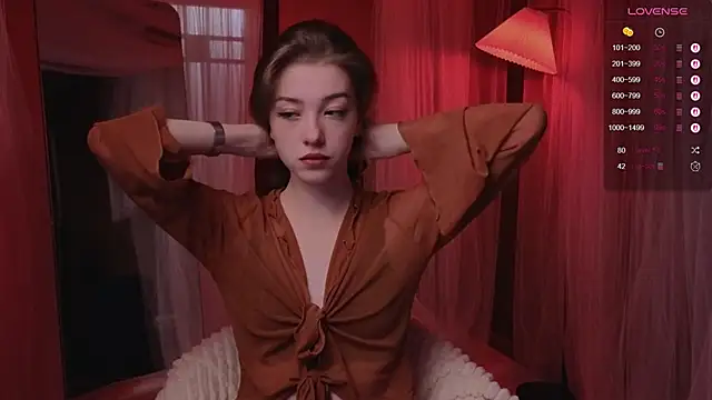 Snapshot of AstraMist chatting on 11-27-25, 05:31 AstraMist online show from 11-27-25, 05:31