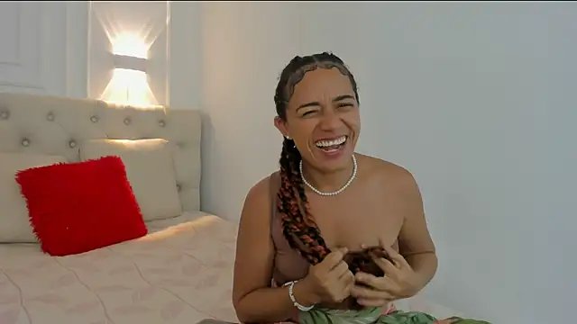 charlotte dante212 online show from 07-14-26, 02:12