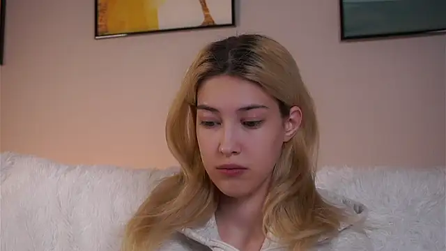 AngelicRice online show from 04-18-26, 07:07