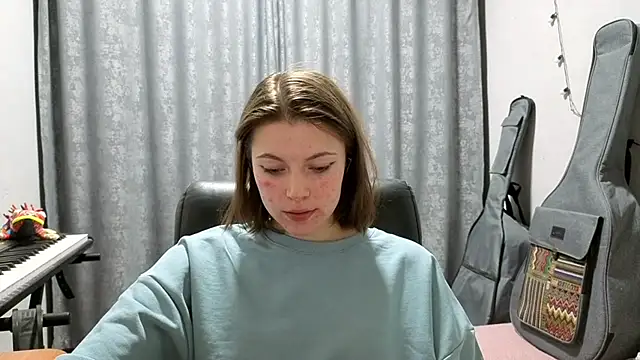 Snapshot of CutieAnny chatting on 05-22-26, 07:19 CutieAnny online show from 05-22-26, 07:19