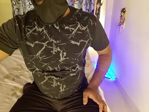 hot spicey online show from 05-20-26, 06:25