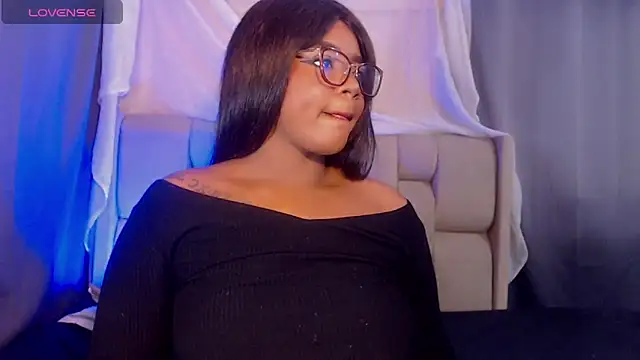 Mimi Gil online show from 02-05-26, 11:53