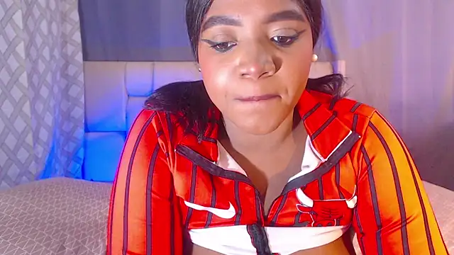 Mimi Gil online show from 03-18-26, 11:46