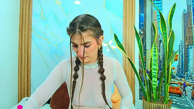 Dafne castro  online show from 06-10-26, 07:35