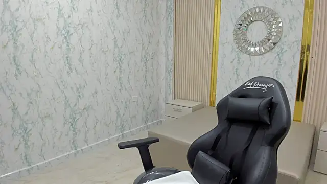 KatyBlondee online show from 11-17-25, 03:12