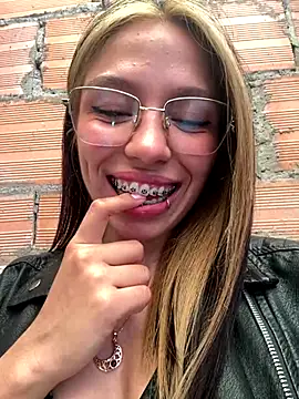 yourrmuse online show from 09-21-25, 09:05