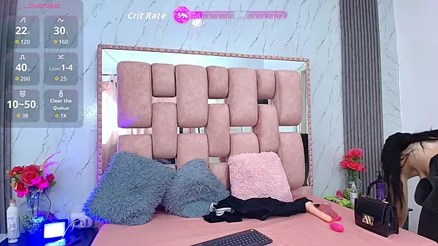 Snapshot of SofiaSommers chatting on 09-11-25, 07:14 SofiaSommers online show from 09-11-25, 07:14