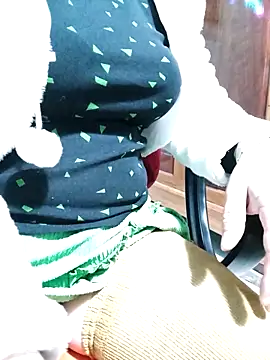 Tasu774 online show from 10-24-25, 10:06