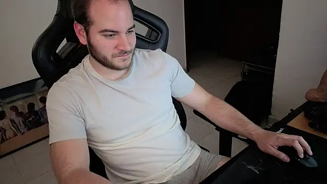 Paul00474 online show from 09-24-25, 04:05