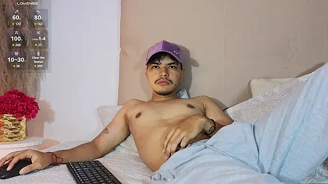 Snowlann online show from 11-04-25, 01:10