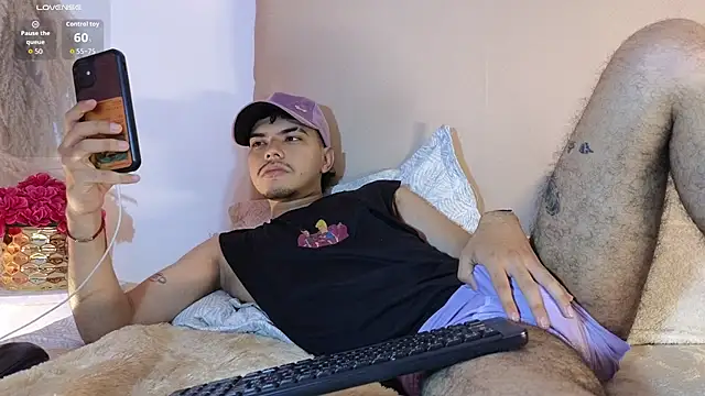 Snowlann online show from 11-12-25, 11:32