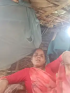 Snapshot of Sapna_cutt chatting on 09-19-25, 11:33 Sapna cutt online show from 09-19-25, 11:33