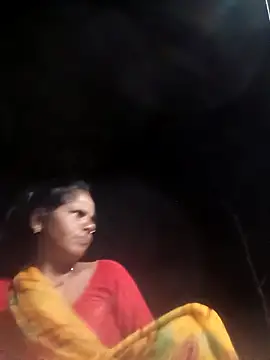 Snapshot of Sapna_cutt chatting on 09-22-25, 10:34 Sapna cutt online show from 09-22-25, 10:34