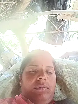 Snapshot of Sapna_cutt chatting on 10-16-25, 04:46 Sapna cutt online show from 10-16-25, 04:46