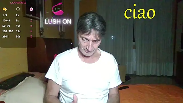 lattediyak online show from 10-21-25, 11:49