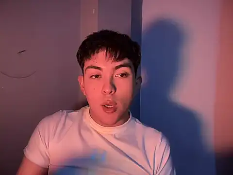 Snapshot of ivy_xo chatting on 09-09-25, 04:12 ivy xo online show from 09-09-25, 04:12