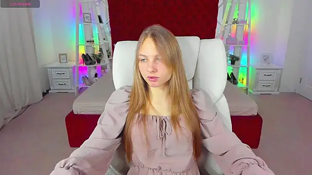 MilaAddams online show from 07-28-26, 05:36