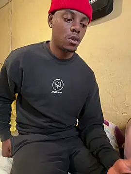 Hluga 25 online show from 04-24-26, 05:32