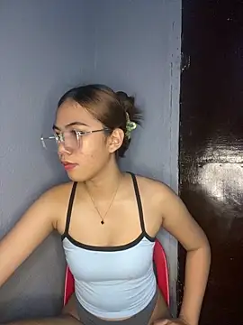 Shy SexyLady online show from 04-29-26, 05:30