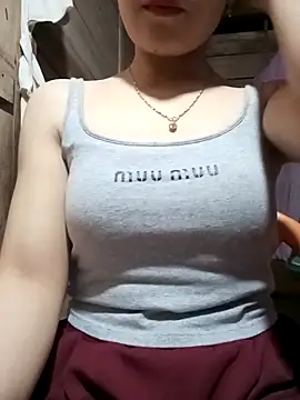 LucyyLy online show from 04-18-26, 01:48