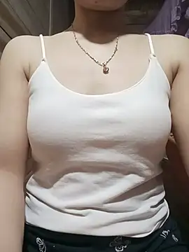 LucyyLy online show from 06-04-26, 11:11