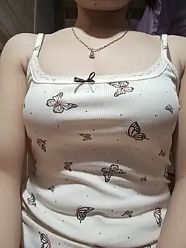 LucyyLy online show from 07-30-26, 11:53