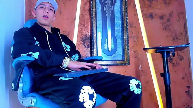 Dante Brown1  online show from 12-16-25, 11:15